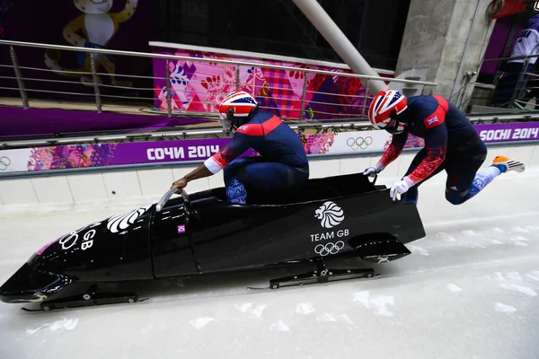 Dos hombres bobsleigh calor — Foto de Stock