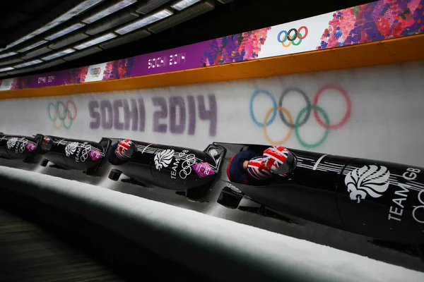 To-mands bobsleigh varme - Stock-foto