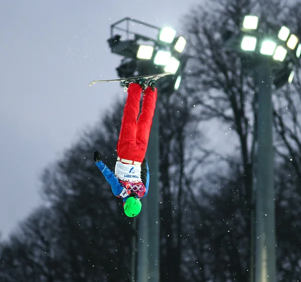 Sci freestyle. Aerials Qualificazione maschile — Foto Stock