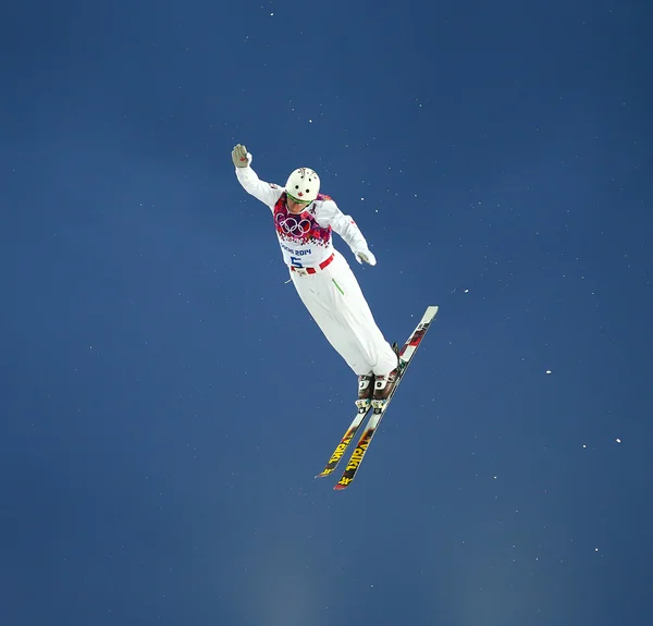 Esqui Freestyle. Qualificação de antenas masculinas — Fotografia de Stock