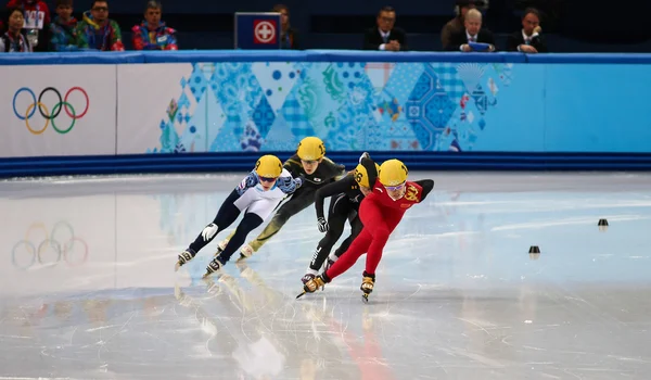 女子 1000 米预赛短道速滑预赛 — 图库照片