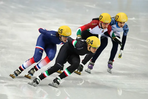 女子 1000 米预赛短道速滑预赛 — 图库照片