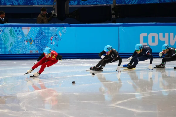 500 m Short Track Heats Masculinos — Fotografia de Stock