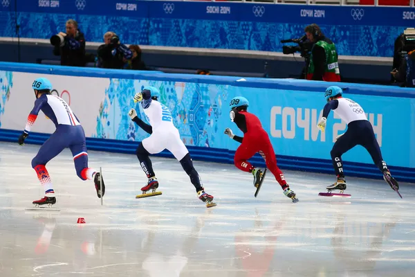 Hombres 500 m Pista Corta Calentamientos — Foto de Stock