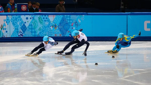 男子 500 米短道速滑预赛 — 图库照片