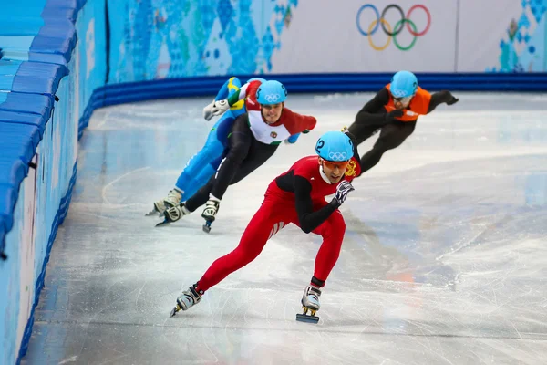 500 m Short Track Heats Masculinos — Fotografia de Stock