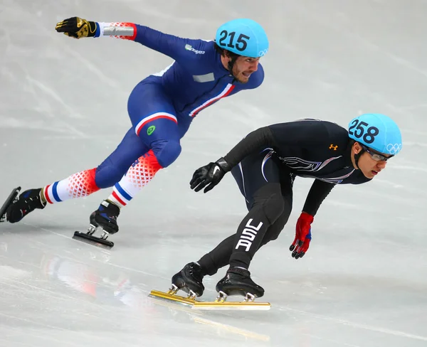 Hombres 500 m Pista Corta Calentamientos — Foto de Stock