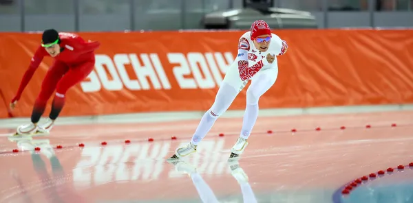 Hastighetsåkning på skridskor. damer 5000 m — Stockfoto