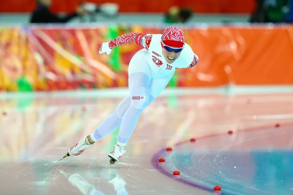 Eisschnelllauf. 5000 m der Damen — Stockfoto