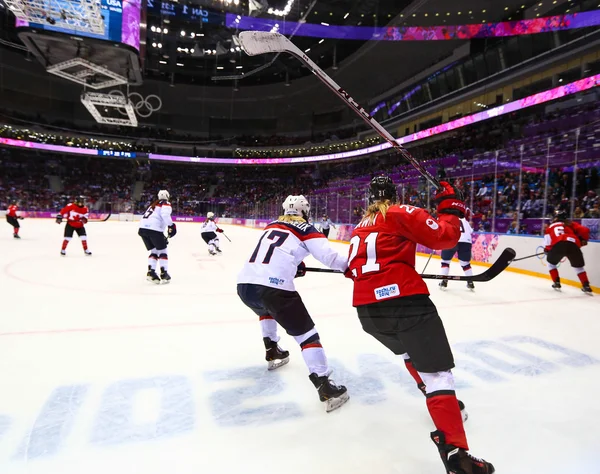 Hokej na lodzie. kobiet złoty medal gra — Zdjęcie stockowe