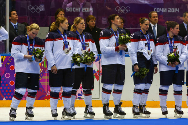 Хоккей. Женская золотая медаль
