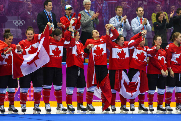 Хоккей. Женская золотая медаль
