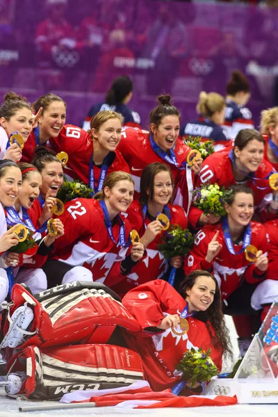 Hockey sobre hielo. Medalla de Oro Femenino Juego —  Fotos de Stock