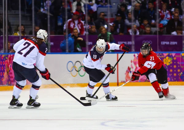 Hockey sobre hielo. Medalla de Oro Femenino Juego — Foto de Stock