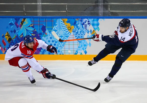 Hockey sur glace. Qualifications pour les éliminatoires masculines — Photo