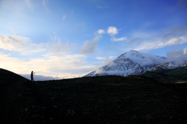 ostriy tolbachik volkan.
