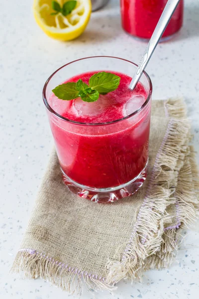 Raspberry juice — Stock Photo, Image