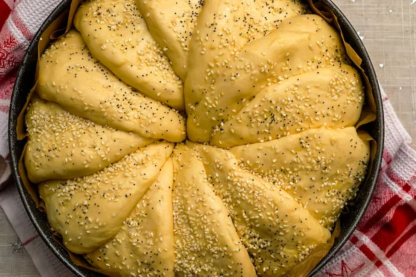 自制面包的生面团 — 图库照片