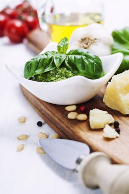 taze pesto yaptı