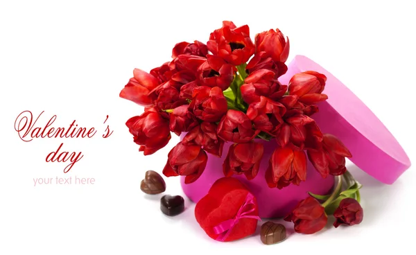 Composición San Valentín con tulipanes rojos —  Fotos de Stock