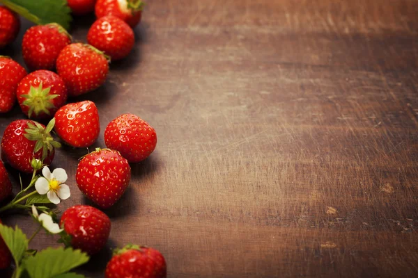 Fresh strawberries — Stock Photo, Image