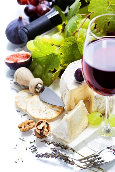 Wine, grape and cheese — Stock Photo, Image