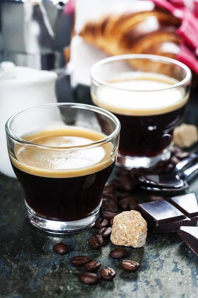 Kawa z rogalików — Zdjęcie stockowe
