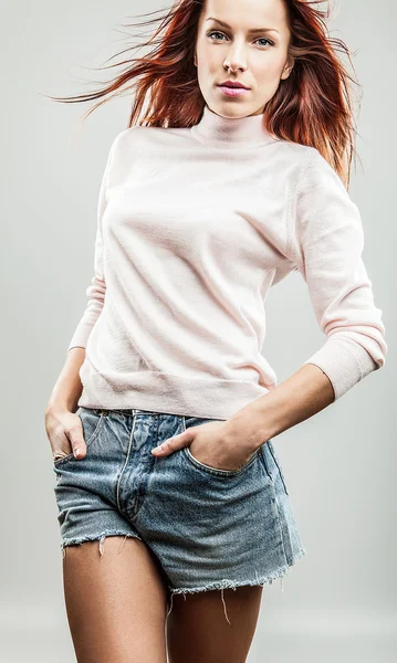 Pretty redhead young woman — Stock Photo, Image