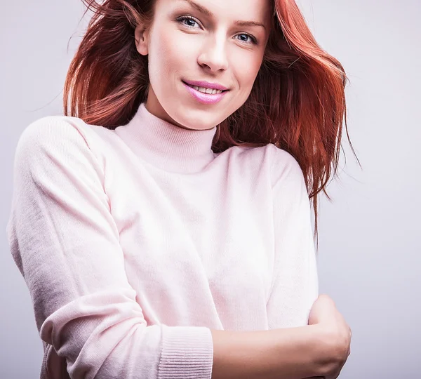 Pretty redhead young woman — Stock Photo, Image