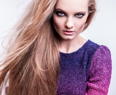 genç seksi model kız poz Studio