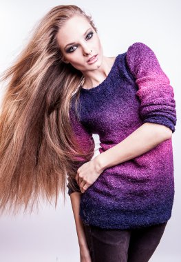 genç seksi model kız poz Studio