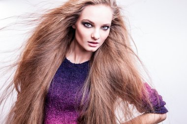 genç seksi model kız poz Studio