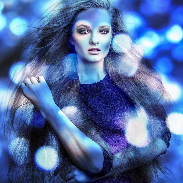 Beautiful fashion woman. Color face pop art photo toned blue. — Stock Photo, Image