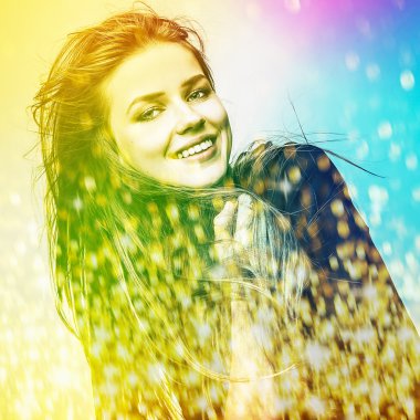 Genç şehvetli model kız. Renkli resim stüdyosu fotoğrafı.