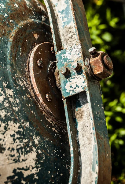 Elemento di un barile arrugginito — Foto Stock