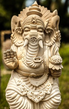 kırpma yolu ile Hindu Tanrı ganesh