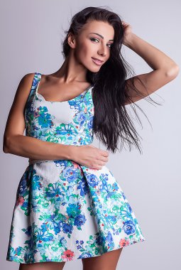 çekici dostu esmer poz Studio.