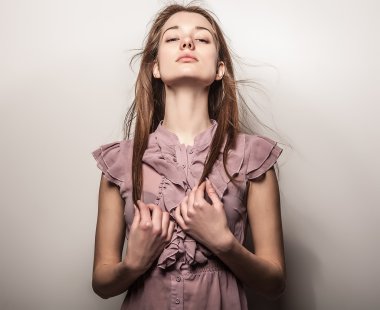genç seksi model kız poz Studio.