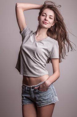 genç seksi model kız poz Studio.
