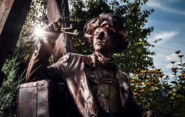 saatçi, parlak fantastik filmde görüntü. Açık masal sanat fotoğraf.