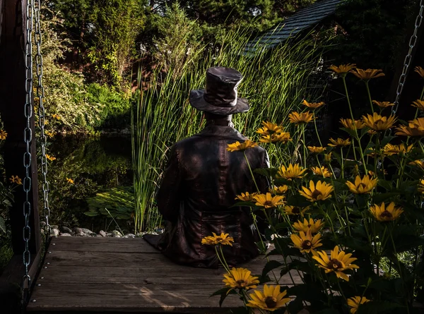 Image de l'horloger dans une stylisation fantaisie lumineuse. Conte de fées en plein air art photo . — Photo