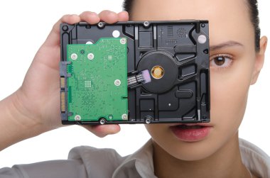 onun gözleri hdd kapsayan kız