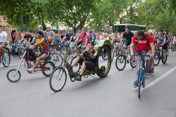 세계 알몸 자전거 타기