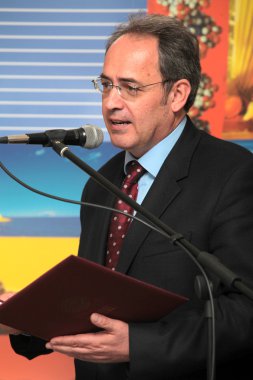 Aristoteles Üniversitesi profesörü john mylopoulos Rektörü