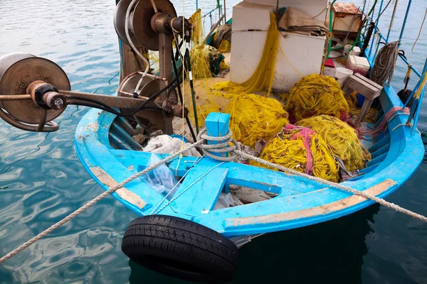 Barco de pesca —  Fotos de Stock