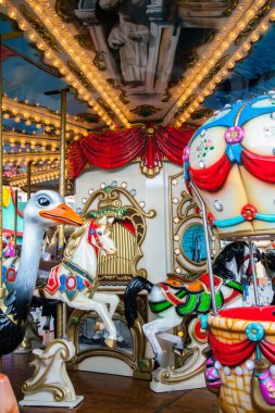 Vintage carousel ya da atlı karıncaya