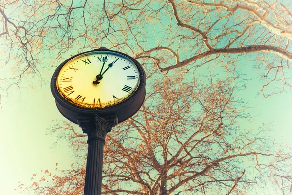 Old style clock — Stock Photo, Image