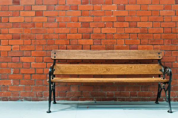 Dřevěná lavička — Stock fotografie