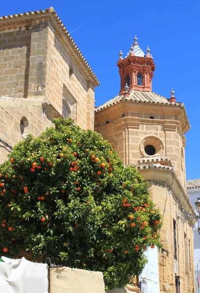 Εκκλησία καμπαναριό στο osuna, Ανδαλουσία, Ισπανία — Φωτογραφία Αρχείου