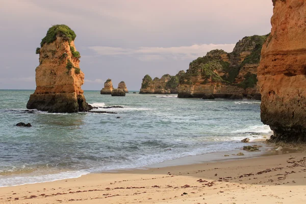 Dona Ana Beach, Lagos, Portugal at sunset — Stock Photo, Image